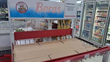 Jelang Pemilu, Stok Beras Langka di Alfamart hingga Indomaret