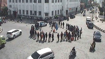 Gejayan Memanggil Lagi Belum Terlihat, Massa Berkumpul di Titik 0 KM