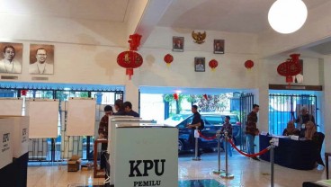 TPS Tempat JK dan Nadiem Mencoblos Dihiasi Nuansa Ornamen Imlek dan Tionghoa