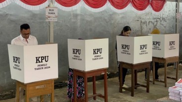 Momen Sultan Andara, Raffi Ahmad dan Nagita Slavina Mencoblos di Pemilu 2024