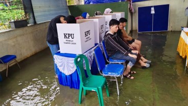 Banjir di Hari H Pilpres 2024, Warga Tetap Antusias Gunakan Hak Suara