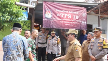 Polisi Jaga Ketat 2 TPS Sangat Rawan di Kabupaten Cirebon