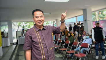 Bey Minta Warga Jabar Tak Berlebihan Sikapi Hasil Quick Count Pilpres