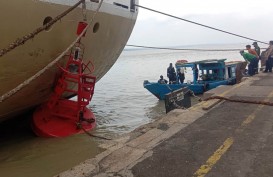 Pelampung Suar Terseret Kapal hingga Tanjung Perak, Ini Kronologi Evakuasinya