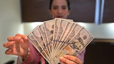 Rupiah Dibuka Loyo ke Rp15.660 per Dolar AS, Pasar Tunggu Data Ekonomi AS