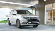 Mitsubishi Blak-blakan Alasan Outlander PHEV Tak Lagi Dijual di RI