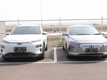 Mobil Listrik Hyundai Kona Masih Diimpor Utuh, Kapan Produksi Lokal?