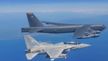 AS dan Filipina Gelar Patroli Udara di Laut China Selatan, China Meradang