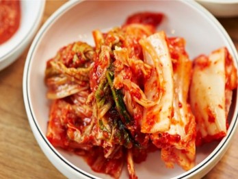 Makan Kimchi Ternyata Bisa Menurunkan Berat Badan