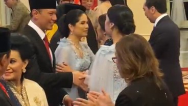 Momen Keluarga Beri Selamat ke AHY, Ekspresi Almira Jadi Sorotan