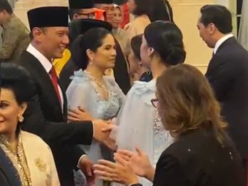 Momen Keluarga Beri Selamat ke AHY, Ekspresi Almira Jadi Sorotan