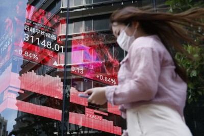 Bursa Nikkei Menolak Tenggelam ketika Jepang Dilanda Resesi