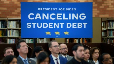 Penghapusan Utang Mahasiswa, 'Bansos' ala Joe Biden untuk Menangkan Pemilu AS 2024