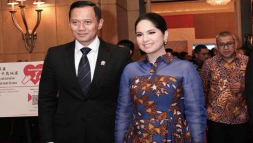 Gaya AHY dan Anisa Pohan di Hari Pertama Jadi Pak Menteri dan "Ibu Menteri" di Kabinet Jokowi