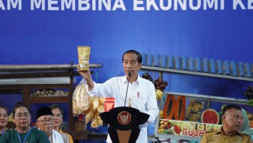 Nama Produk Sama dengan Nama Anaknya, Nasabah Mekaar Ini Dipuji Jokowi