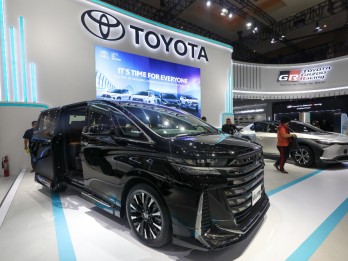 Toyota Vellfire Hybrid Masih Impor Utuh dari Jepang, Ini Syarat untuk Produksi Lokal