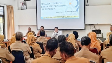 Bank Jateng Fasilitasi Penyerahan SK Pensiun di Banjarnegara