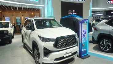 Pasar Lesu, Penjualan Mobil Berbasis Listrik Toyota Moncer