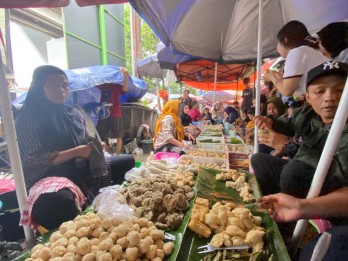 Murah Meriah! Nikmati Enaknya Pempek di Pasar 16 Ilir Palembang