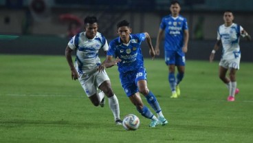 Bojan Hodak Belum Puas Soal Finishing meski Persib Tumbangkan PSIS