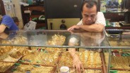 Harga Terus Naik, Penjualan Emas Perhiasan di Pekanbaru Anjlok