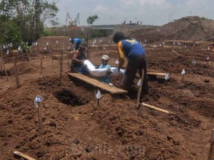 Pemindahan Makam Terdampak Pembangunan Tol Solo-Yogya