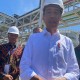 Jokowi Lepas 5 Truk Pertama Amonium Nitrat Produksi PT KAN di Kaltim