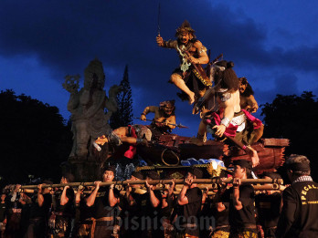 Pawai Kasanga Festival 2024