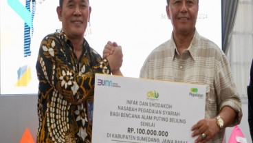 Pegadaian Salurkan Bantuan Korban Angin Kencang di Sumedang