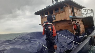 Bea Cukai Tangkap Kapal Balpres Ilegal di Perbatasan Indonesia-Singapura