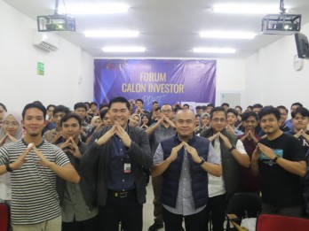 Direktur Semen Baturaja Berbagi Cerita dengan Calon Investor di Palembang