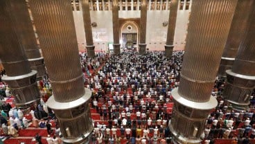 Menag Imbau Salat Tarawih dan Tadarus Dilarang Pakai Pengeras Suara Luar saat Ramadan