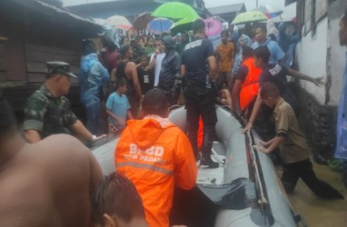 Banjir Melanda Padang, Ketinggian Air Mencapai 2 Meter
