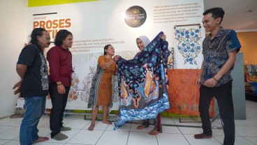 Pelindo Marine Dorong Penggunaan Pewarna Alami pada Batik Surabaya