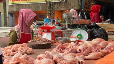 Jelang Ramadan, Harga Daging Ayam di Palembang Capai Rp40.000 per Kg