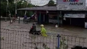 Banjir Grobogan Sempat Melumpuhkan Jalan Kudus-Purwodadi-Pati