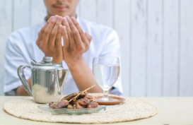 4 Bacaan Niat Puasa Ramadan dan Cara Mengamalkannya Menurut Ulama