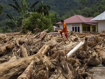 BPBD Sumbar: Penyebab Banjir Bandang di Pesisir Selatan Diduga Adanya Illegal Logging