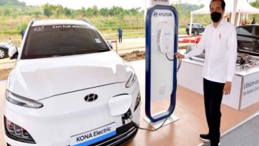 Hitung Mundur Kerek PPnBM Mobil Hybrid atau Guyur Insentif?