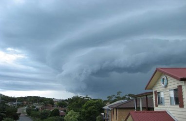 Deteksi Tiga Bibit Siklon Tropis, BMKG: Waspada Cuaca Ekstrem
