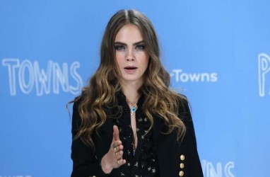 Rumah Model dan Aktris Cara Delevigne Kebakaran