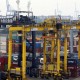 Surplus Neraca Perdagangan Diproyeksi Terus Menyempit Tahun Ini, Ekonom Beberkan Dampaknya
