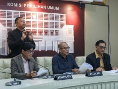 Rayakan Ultah, Ketua KPU Bantah Dapat Kue dari Caleg PSI: Saya Siapkan Sendiri