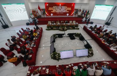 Tersisa 2 Provinsi, Rekapitulasi Nasional Dihadapkan Sederet Kendala