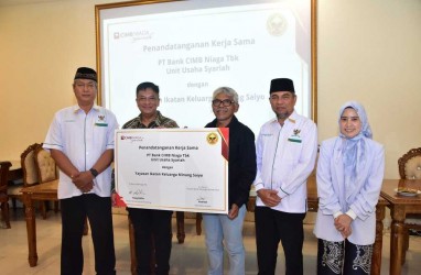 CIMB Niaga Syariah Pasang Merchant QRIS di 300 Rumah Makan Padang di Bali