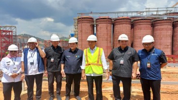 Jokowi Target Smelter Inalum-Antam Senilai Rp14 Triliun Rampung Juni 2024