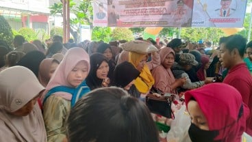 Harga Pangan di Kuningan Masih Tinggi, Pasar Murah Jadi Sasaran Warga