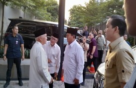 Disambut Zulhas dan Hatta Rajasa, Prabowo Hadiri Acara Buka Puasa PAN