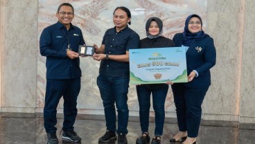 Pegadaian Hadiahkan 500 Gram Emas ke salah Satu Nasabahnya