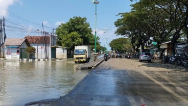 Akses Terdampak Banjir di Pantura Demak-Kudus Belum Dibuka